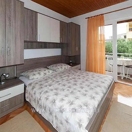 Sevelj Apartamento Tučepi